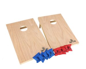 Corn hole toss